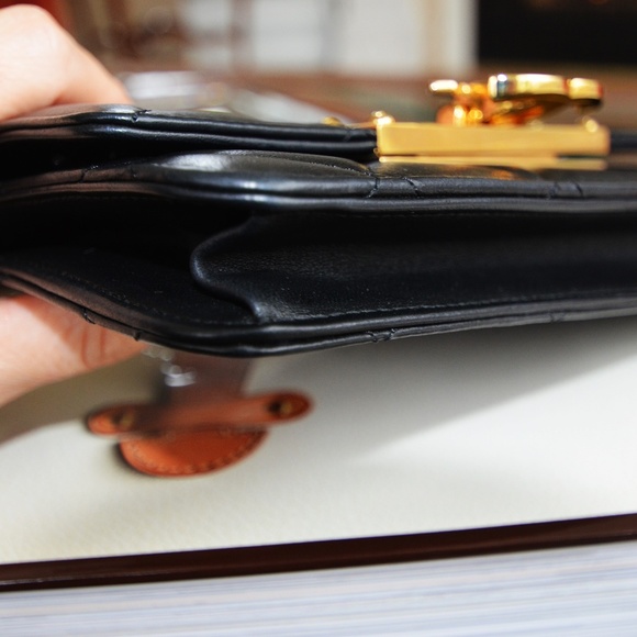 CHANEL Lambskin Quilted Golden Class WOC - Picture 6 of 8